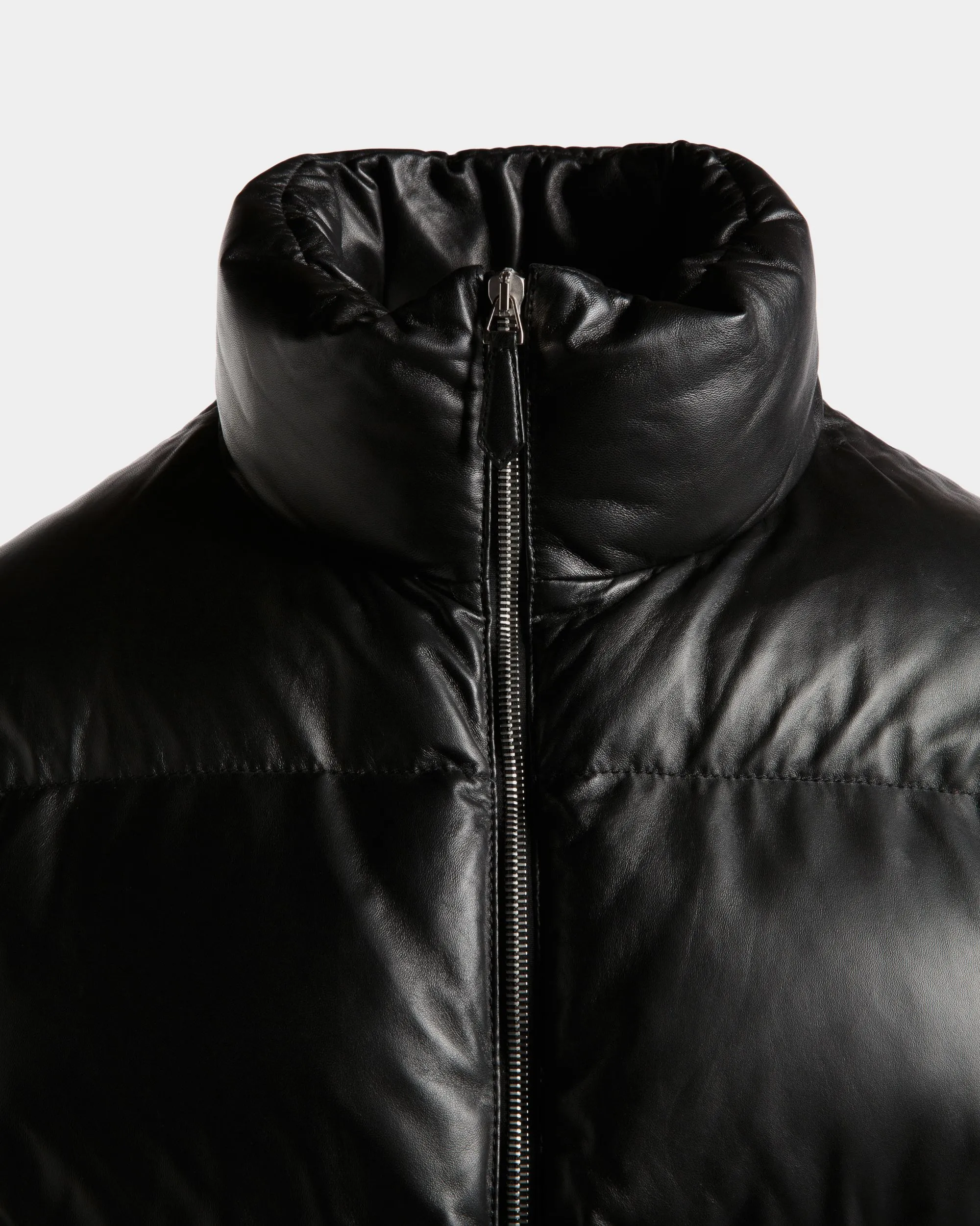 2-in-1 Puffer Jacket in Black Leather 