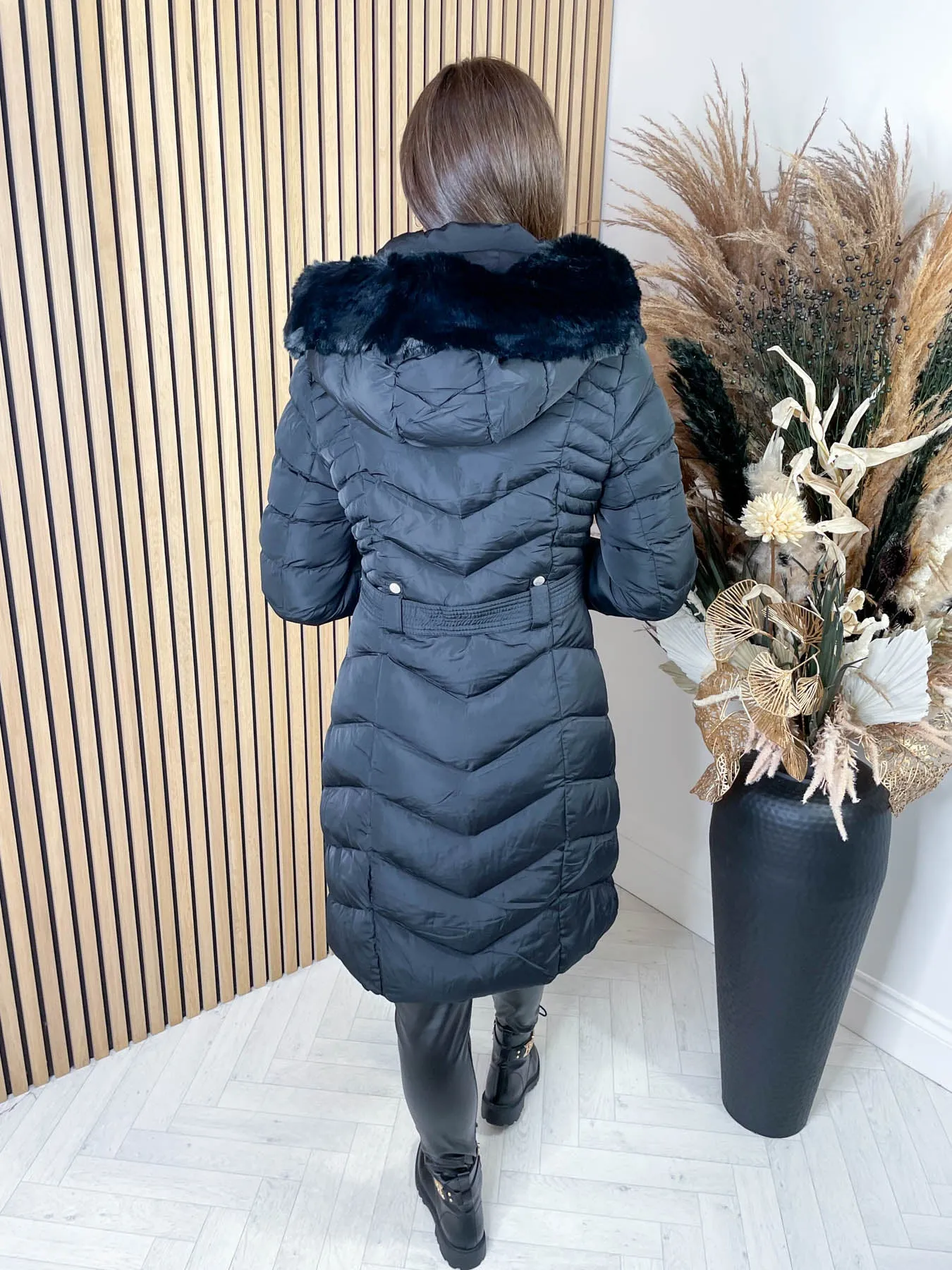 Ari Coat - Black