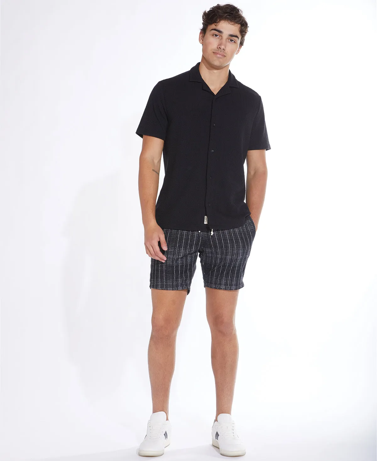 Holbrook 7 Lounge Short (Black)