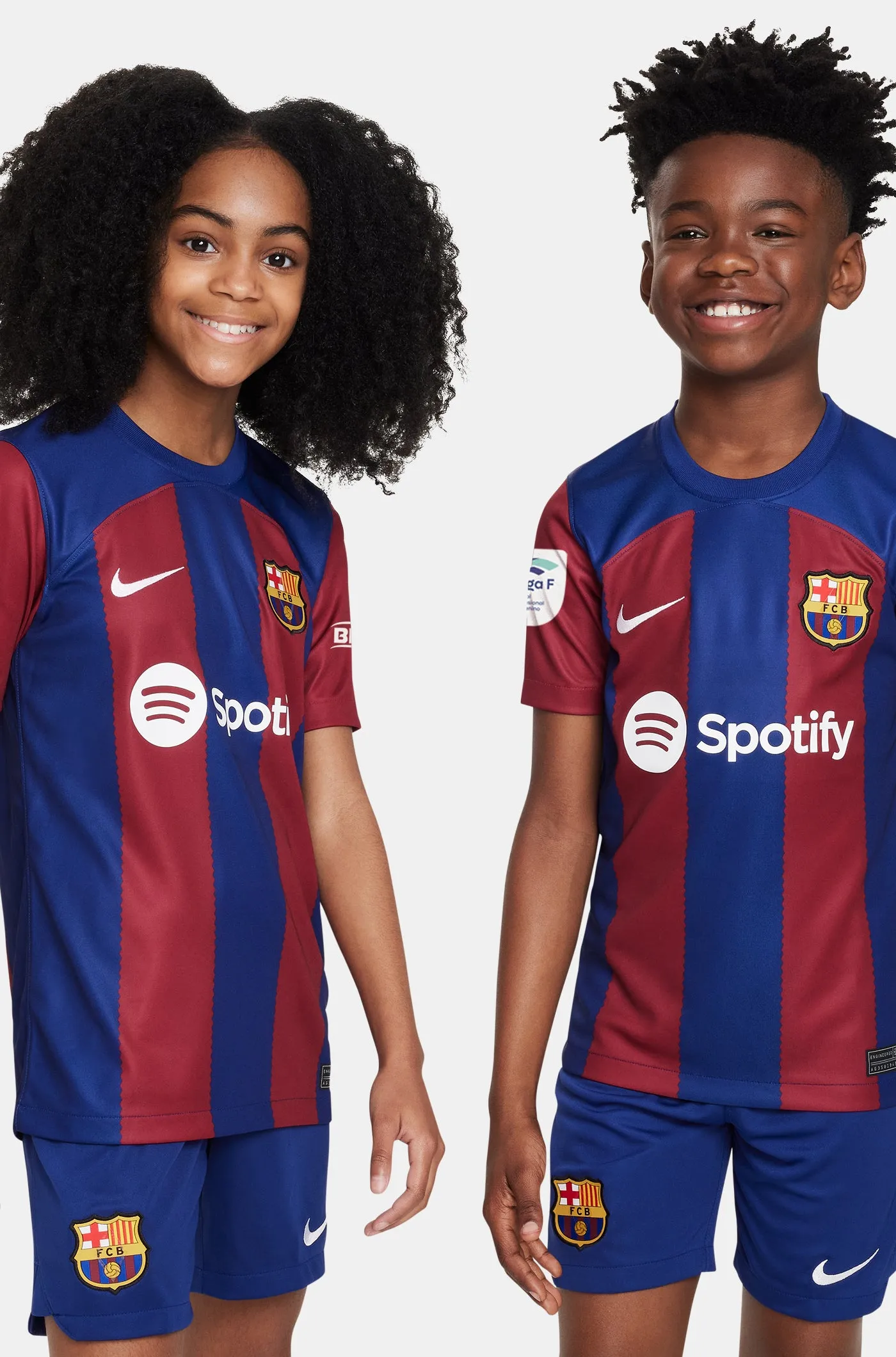 Liga F FC Barcelona home shirt 23/24 - Junior - MARIONA