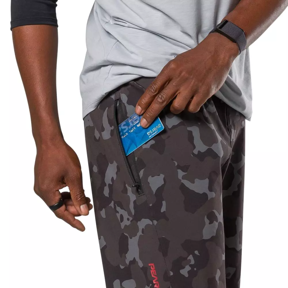 Men's Summit Shell Shorts