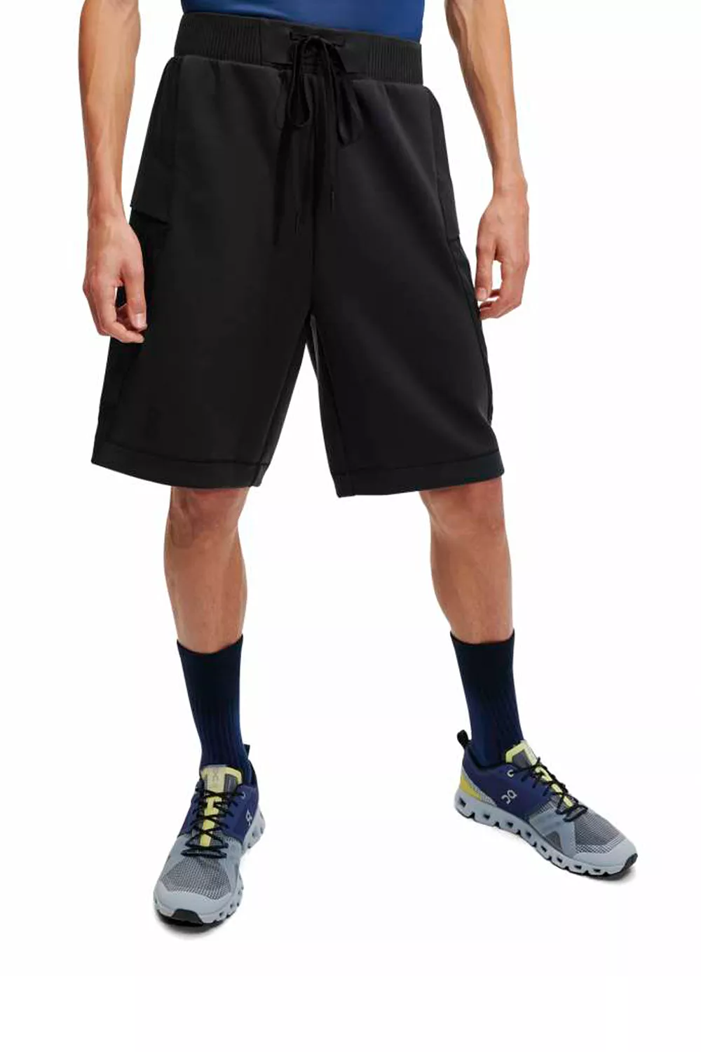 ON | Men's Movement Short in Black