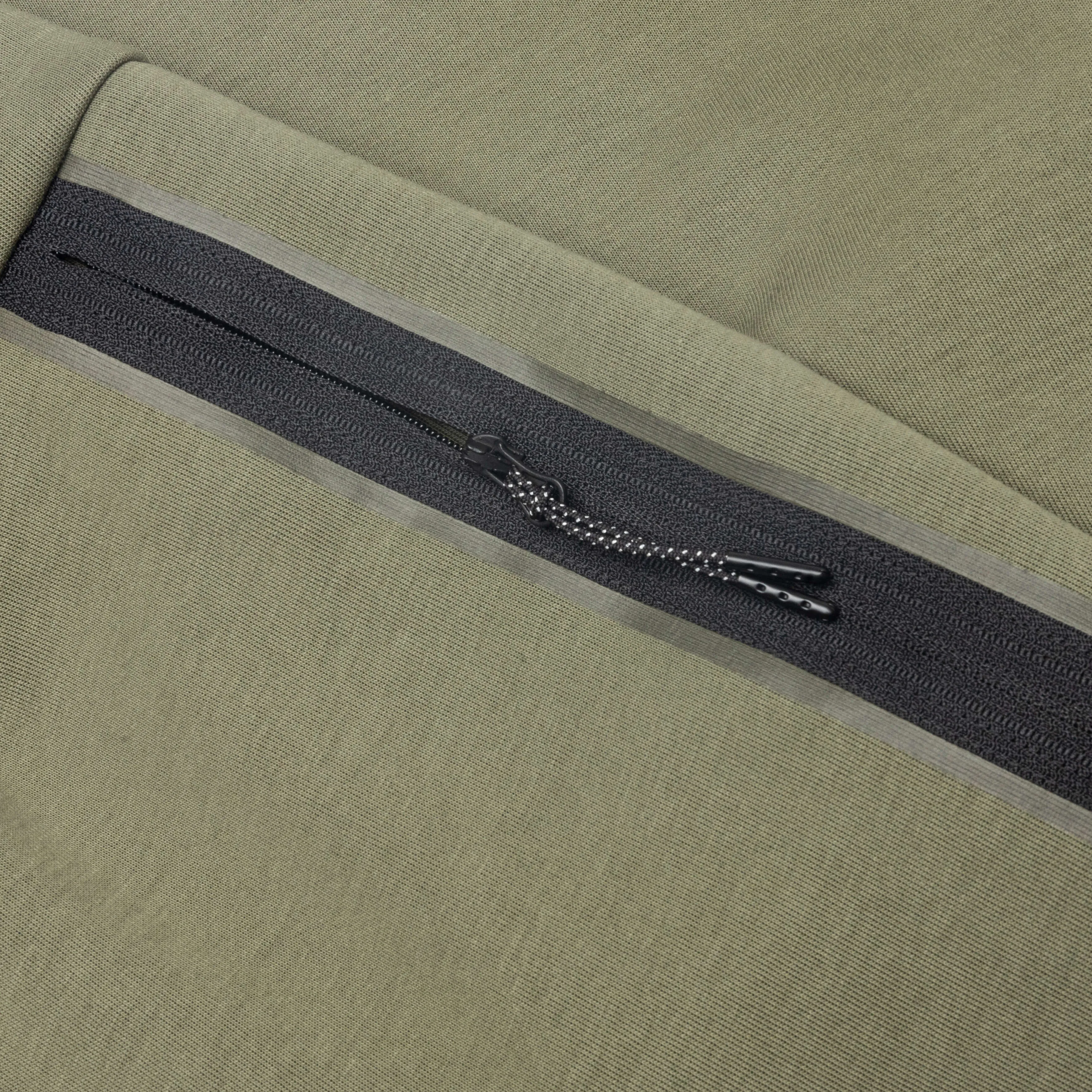 Sportswear Tech Fleece Joggers - Medium Olive/Alligator Black