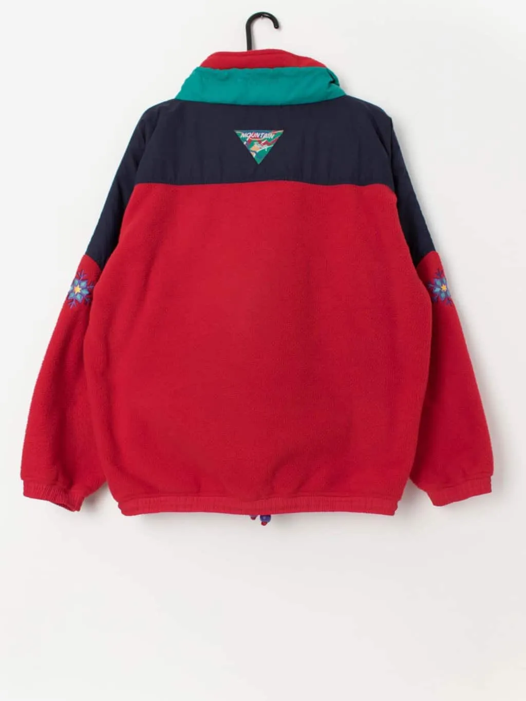 Vintage colour block fleece with embroidered snowflakes, bright red – XL